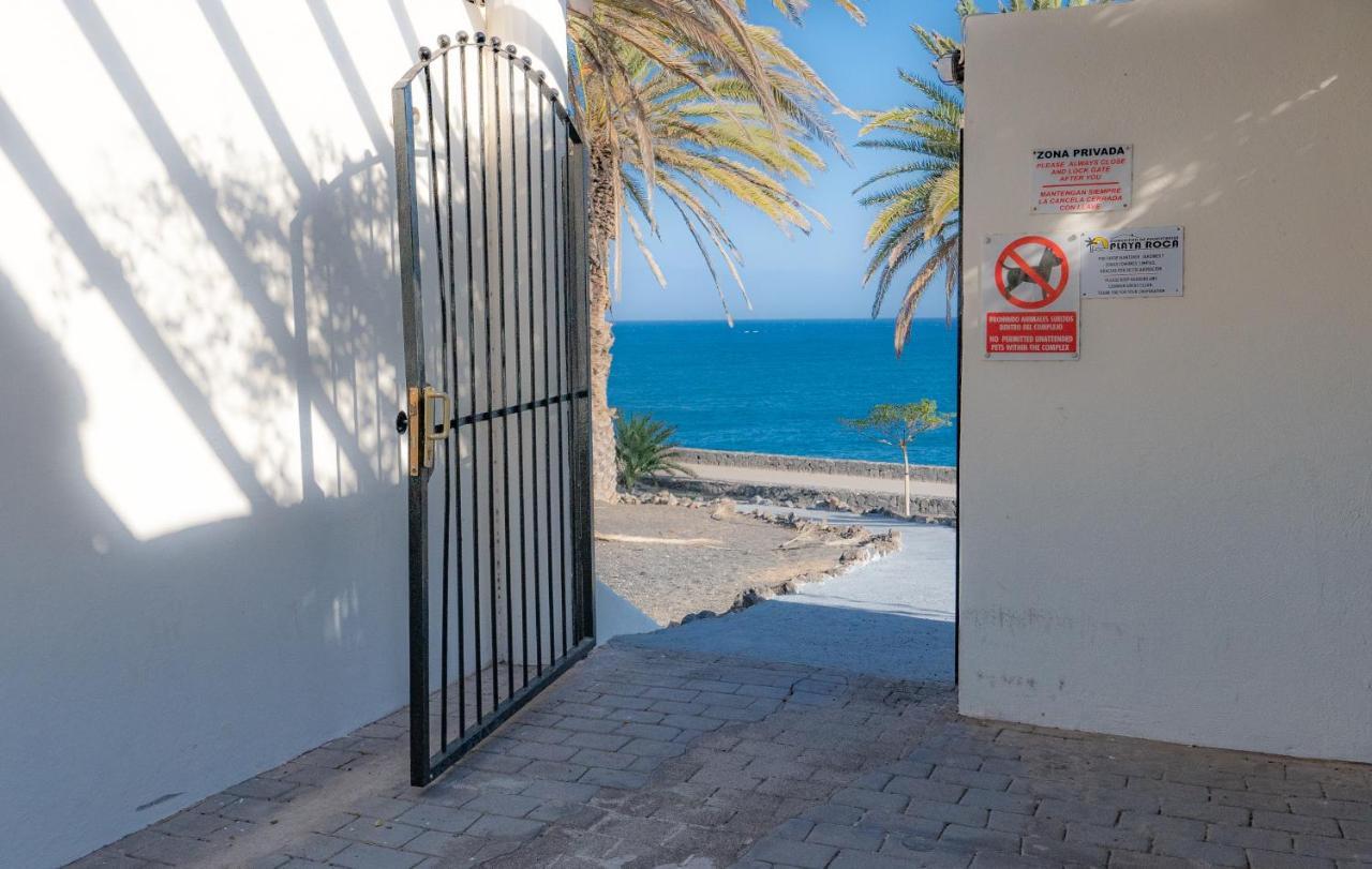 Beautiful On The Seafront Apartament Costa Teguise
