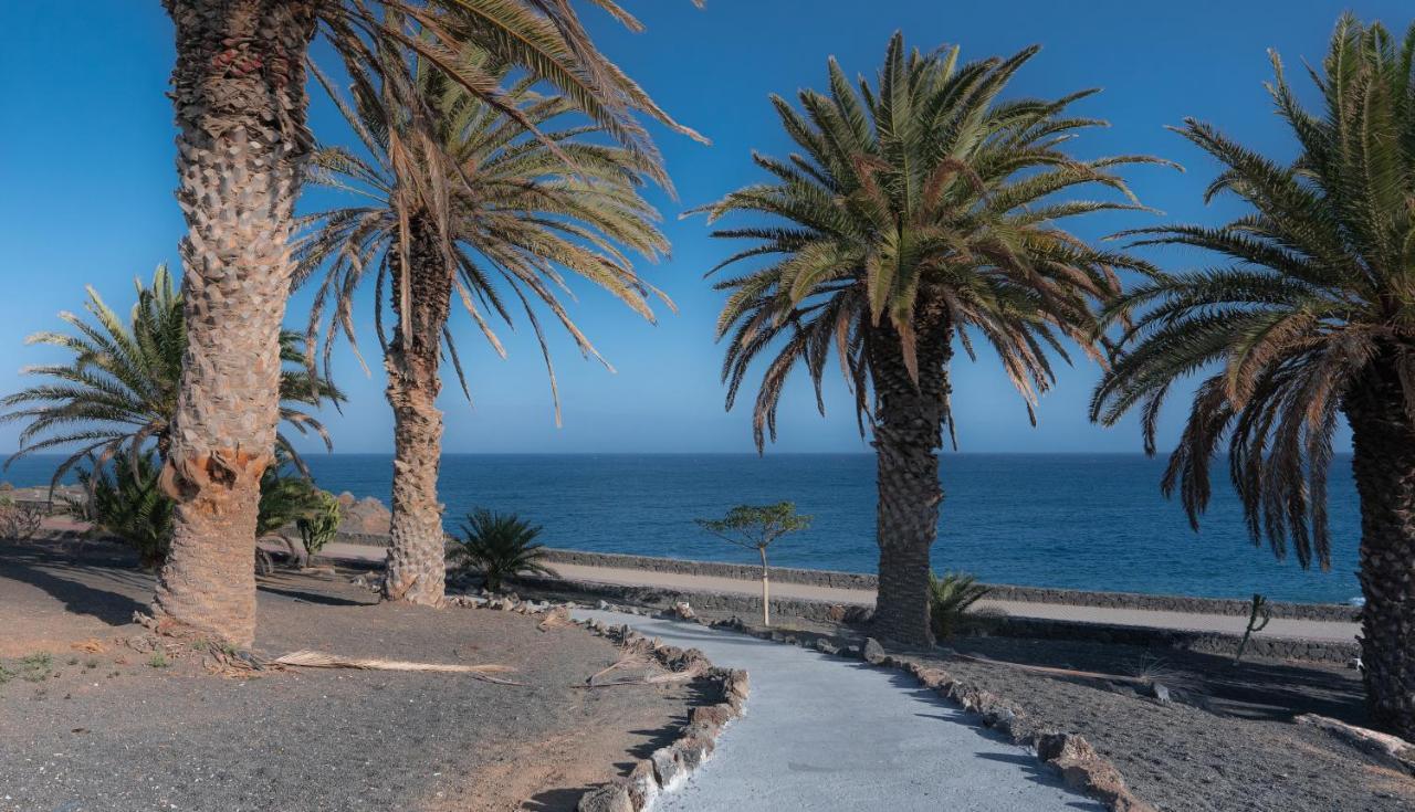 Beautiful On The Seafront Apartament